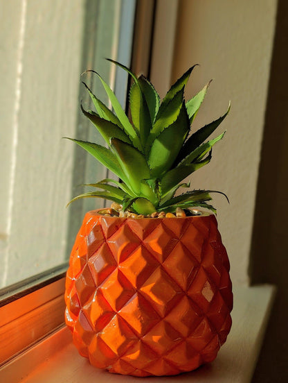 pineapple plant - beach house decor - JellyfishParty