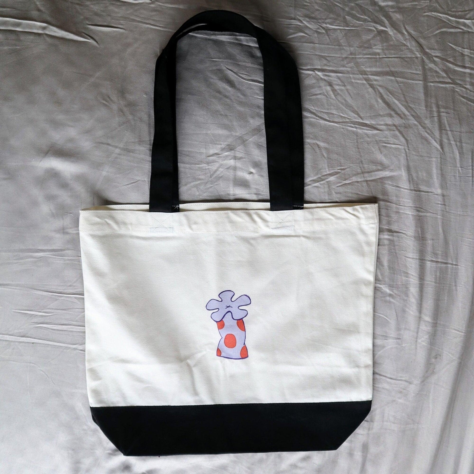 tote bag with coral flower accent - JellyfishParty