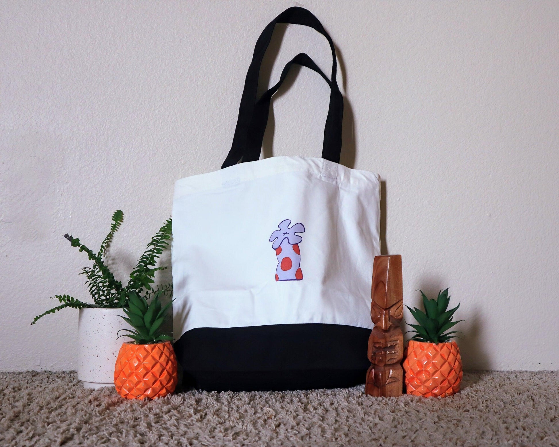tote bag with coral flower accent - JellyfishParty